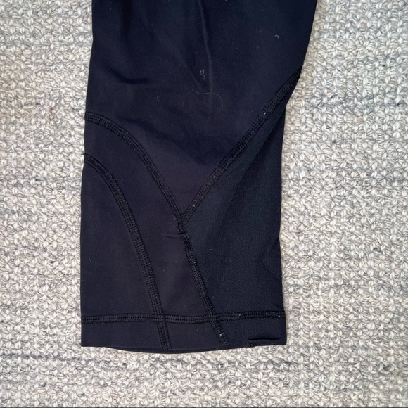 Lululemon leggings - size 8 - Picture 4 of 7